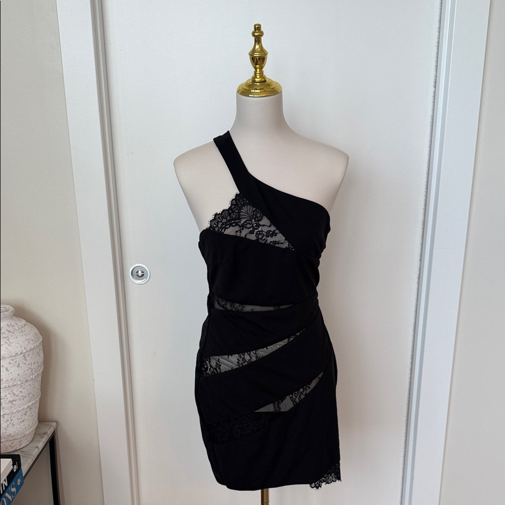 Gray Malin Black One-Shoulder Lace Dress
